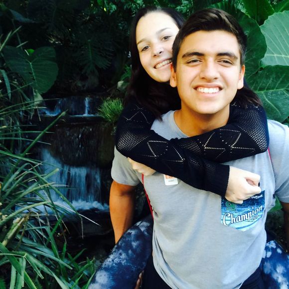 Meet your Posher, Chris - Picture 1 of 1